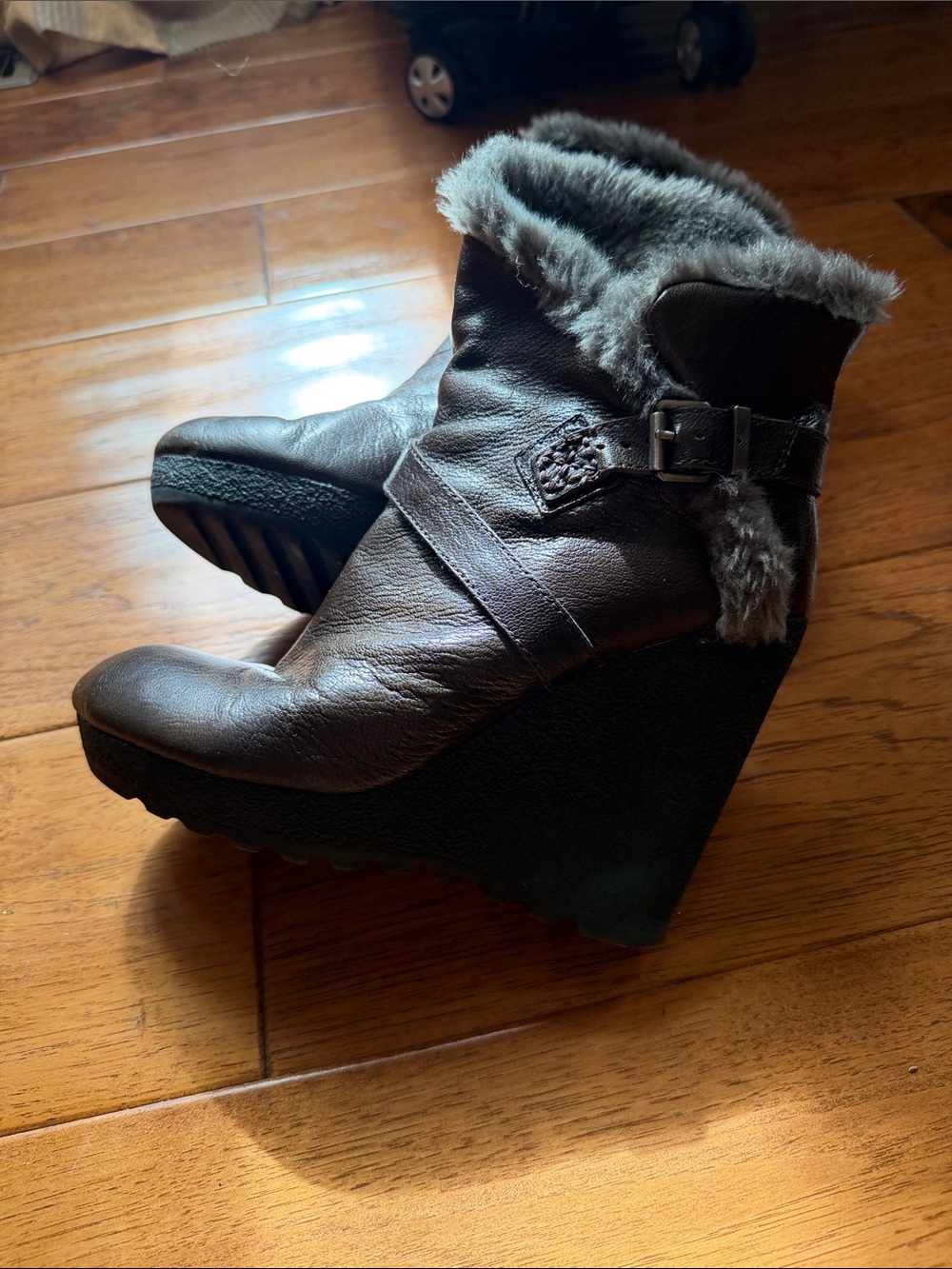 Women's Brown leather w/  Faux-Fur Wedge Ankle Boots